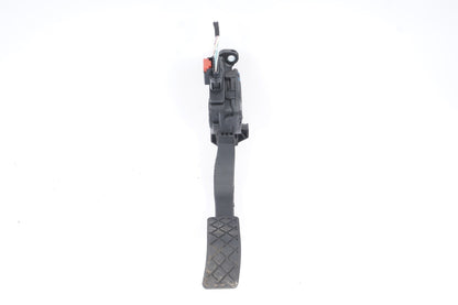 13-18 Audi A6 A7 A8 Accelerator Throttle Gas Pedal w Sensor OEM 8K1723523A