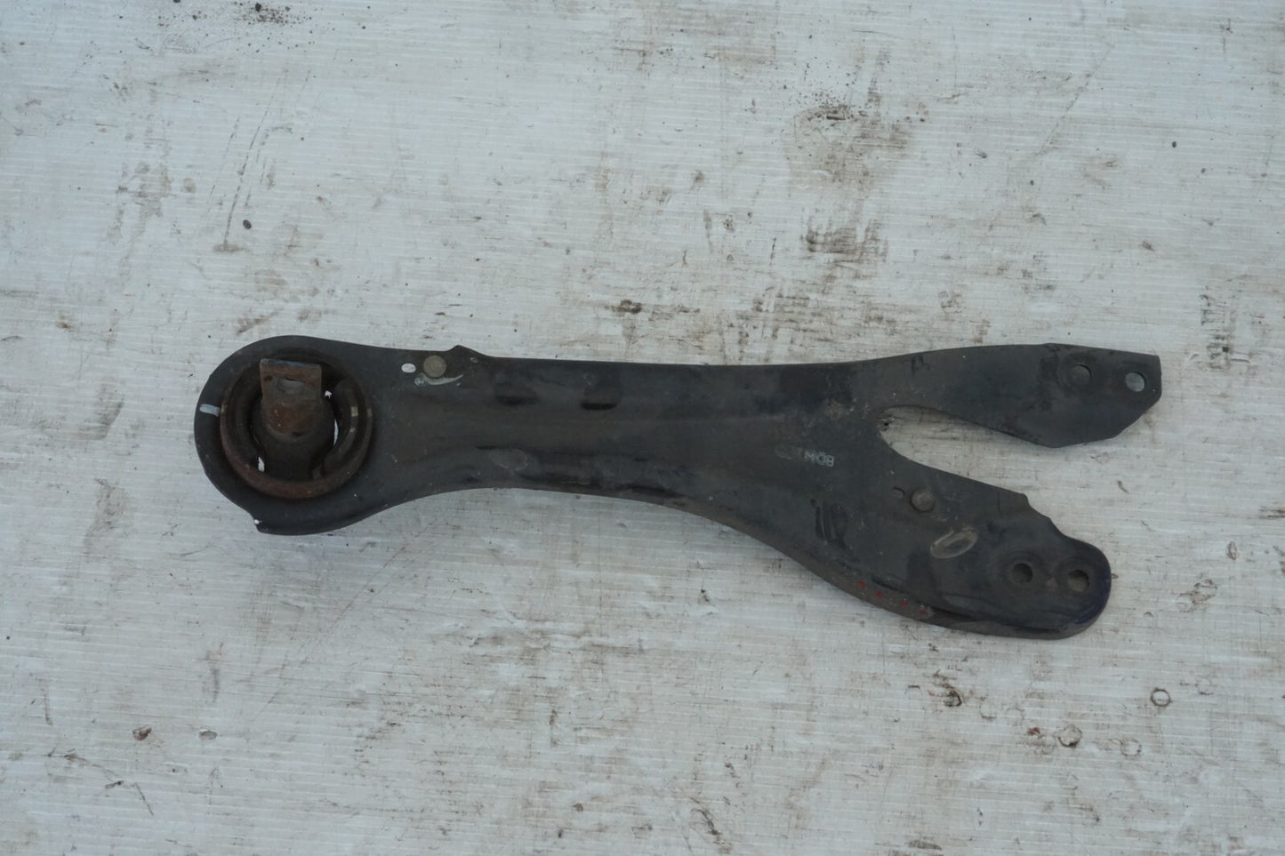 2014 - 2017 HONDA ODYSSEY REAR RIGHT PASSENGER TRAILING CONTROL ARM OEM