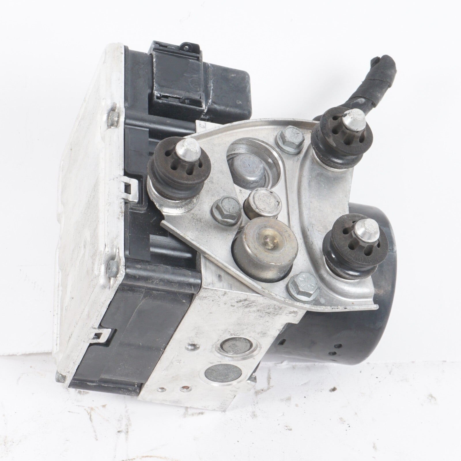 2011-2014 PORSCHE CAYENNE ABS ANTI LOCK BRAKE PUMP 7P0614517P OEM
