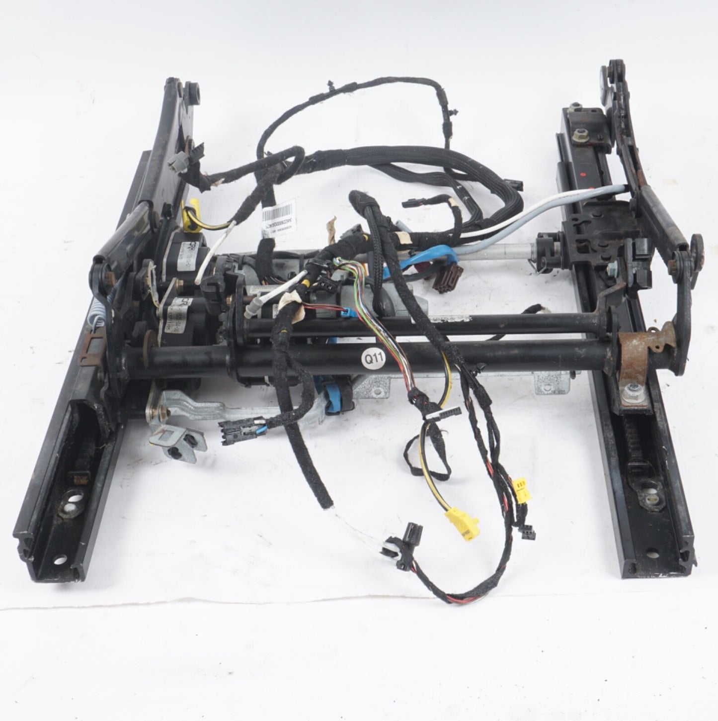 03-12 Mercedes R230 SL500 SL55 AMG Lower Seat Track Rail Right Side OEM