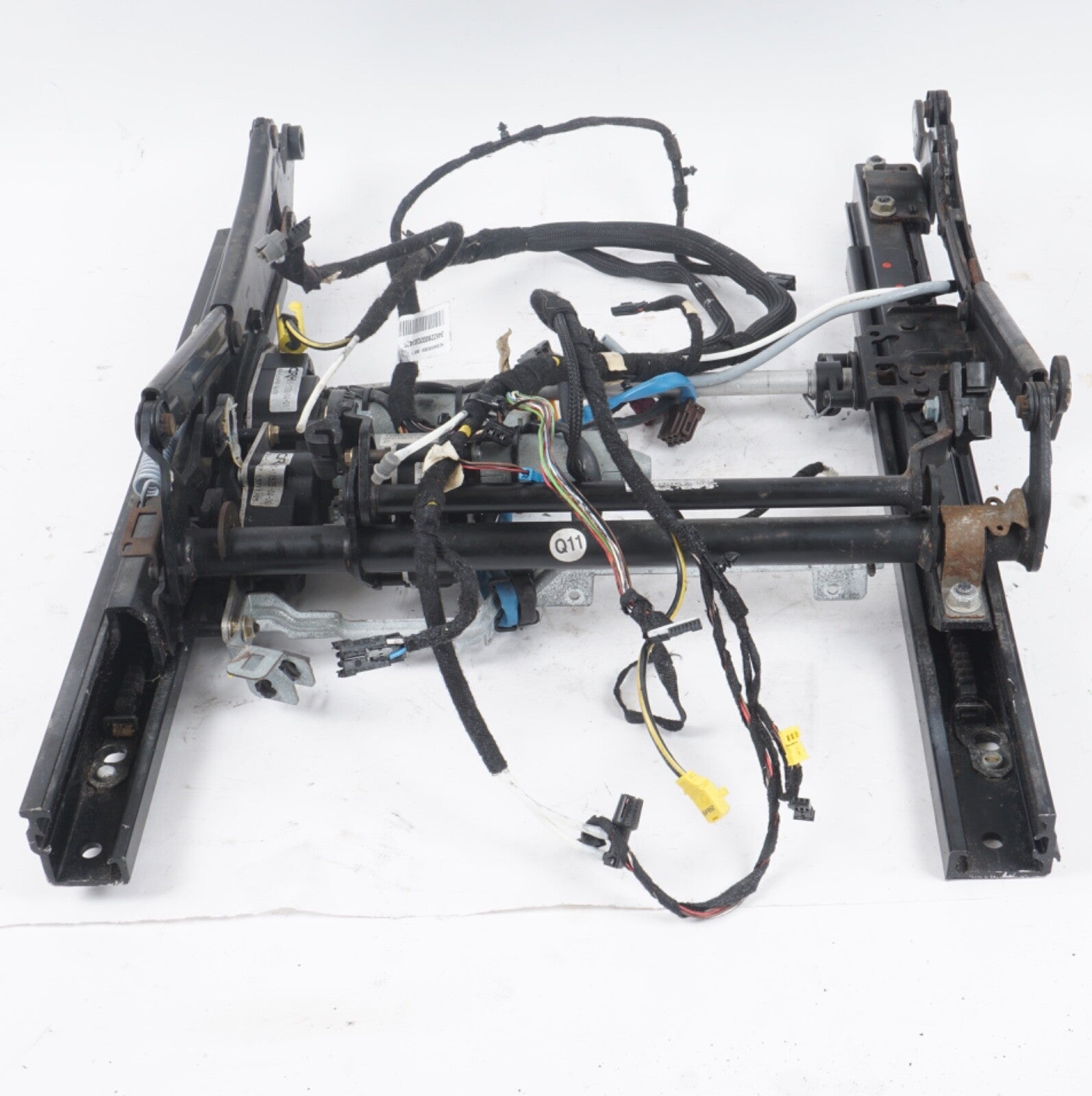03-12 Mercedes R230 SL500 SL55 AMG Lower Seat Track Rail Right Side OEM