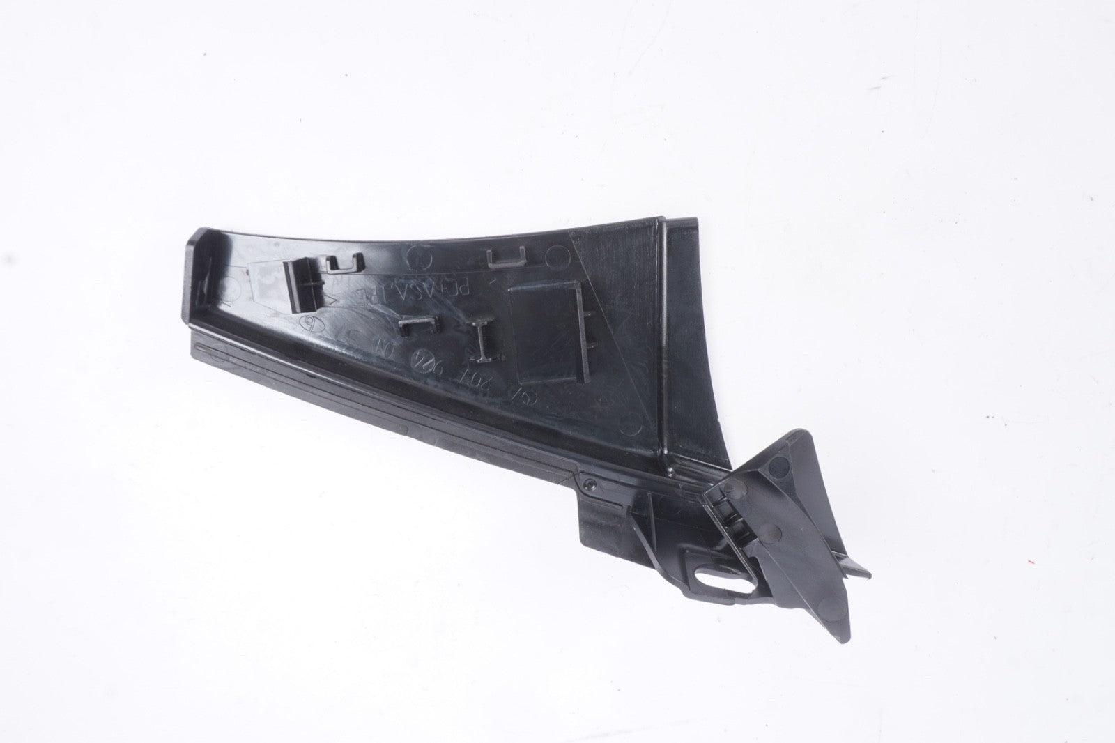 2010 - 2017 Mercedes-Benz E350 Rear Left Seat Belt Guide - OEM Part