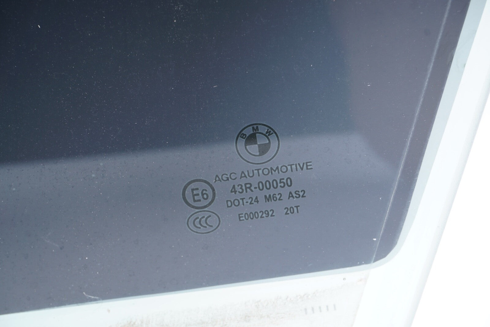 2010-2016 BMW F10 528I 535I 550I front Left Driver Side Window Glass OEM