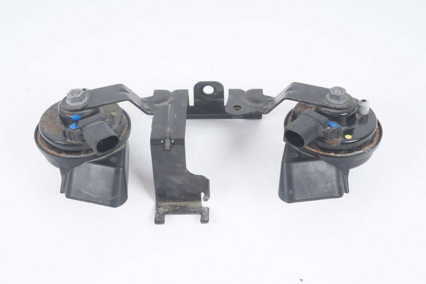 11-17 AUDI A8 A8L S8 HIGH & LOW HORN SET PAIR OEM