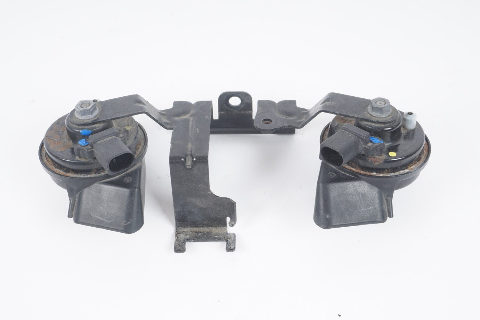 11-17 AUDI A8 A8L S8 HIGH & LOW HORN SET PAIR OEM