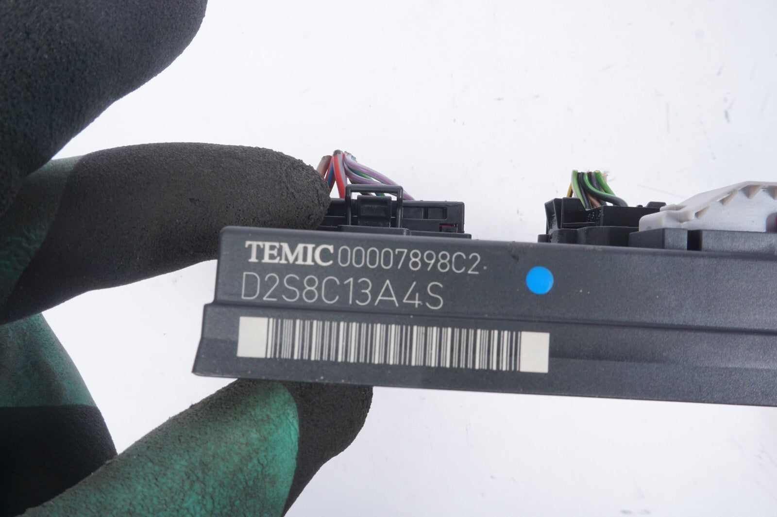 2004 - 2010 Audi A8 A8L S8 On Board Power Supply Control Module 4E0907279S OEM
