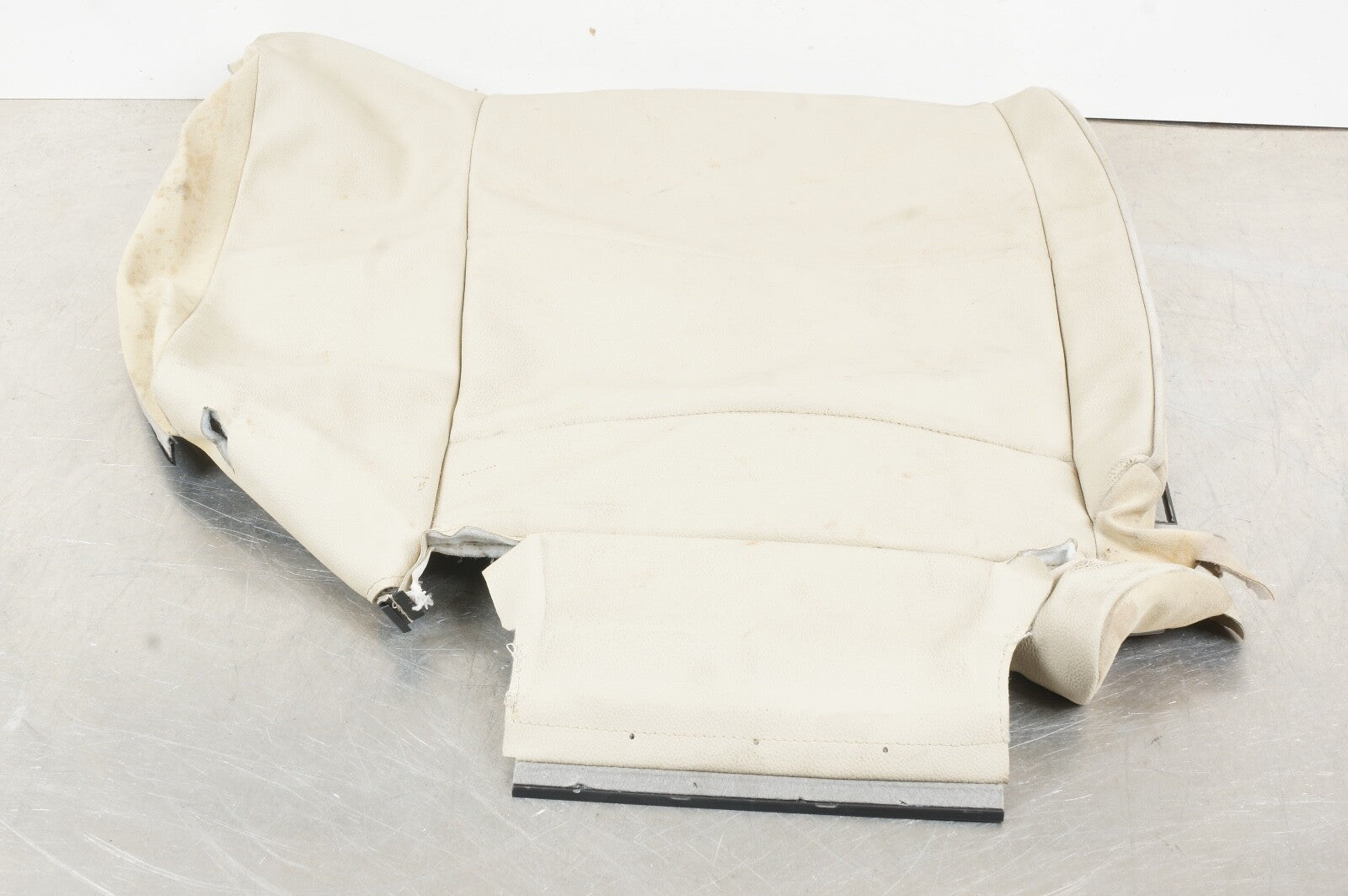 BMW E93 06-13 328i 335i Convertible Left Rear Seat Bottom Cushion - Beige
