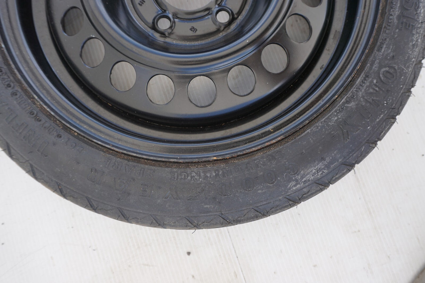 1987- 1993 Cadillac Allante WHEEL SPARE TIRE T125/70R15 OEM