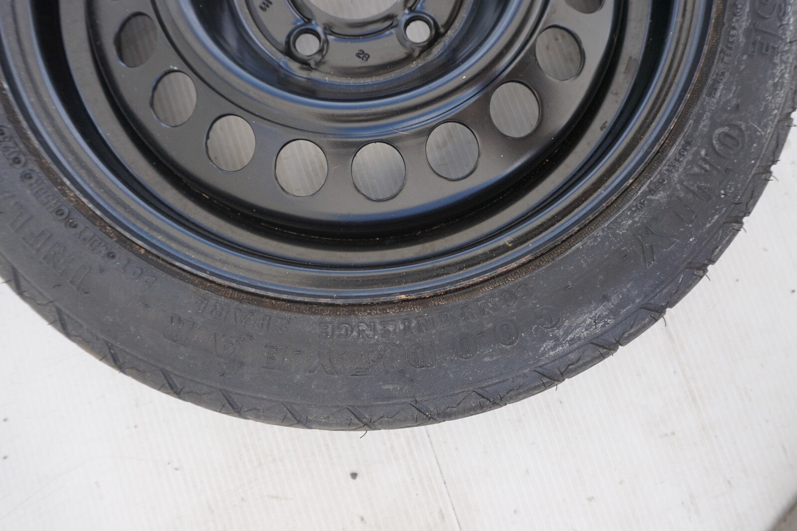 1987- 1993 Cadillac Allante WHEEL SPARE TIRE T125/70R15 OEM
