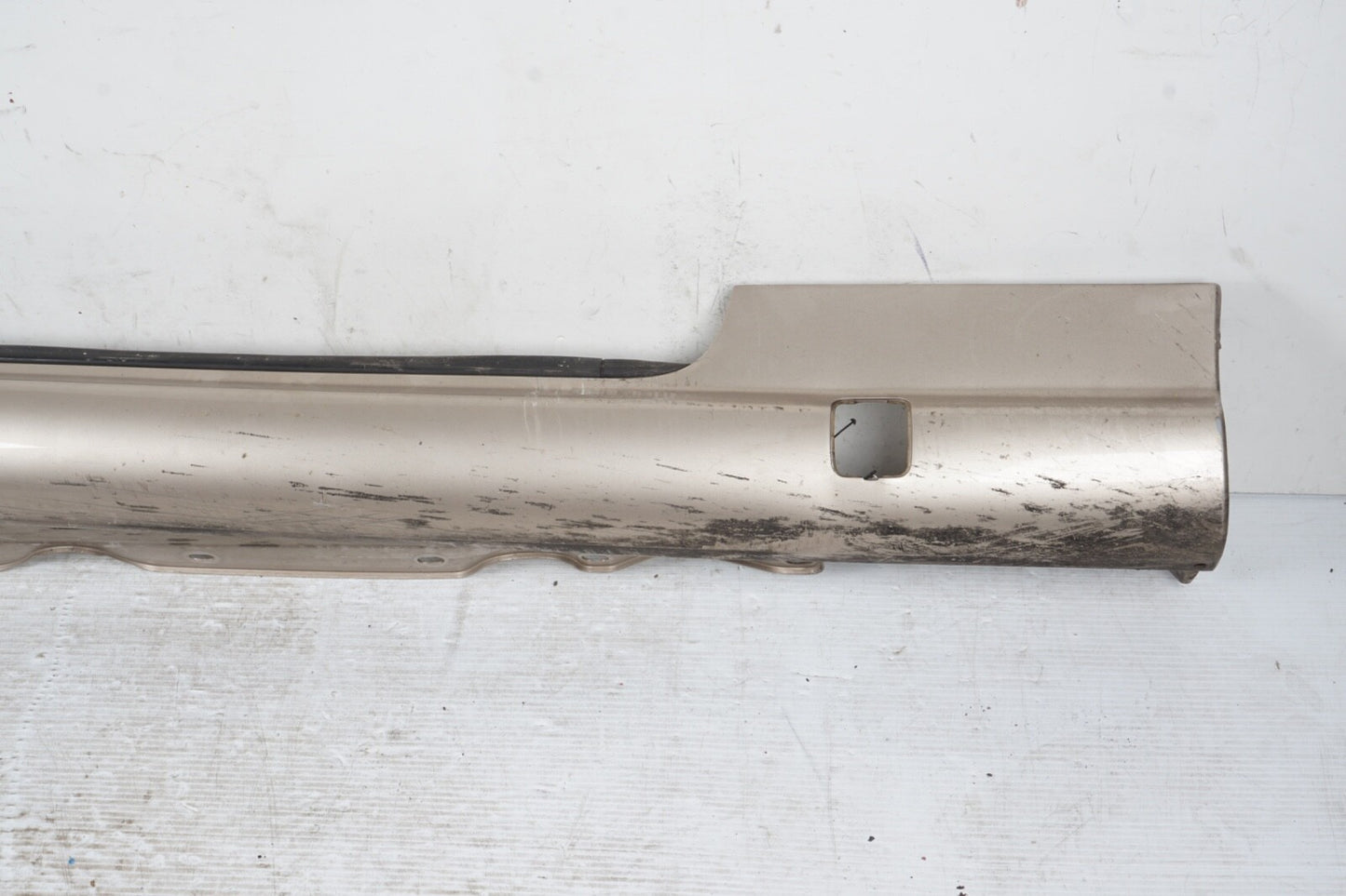 03-12 Mercedes R230 SL550 SL55 AMG Skirt Rocker Panel Right Passenger Side OEM