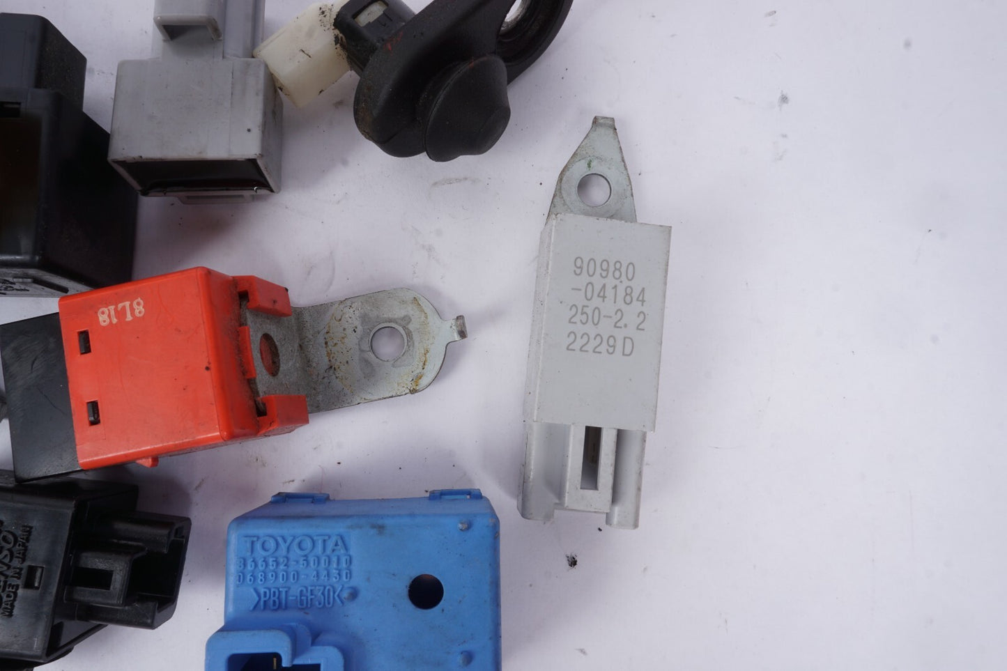 2006 - 2015 Lexus IS250 IS350 Relay SET OEM