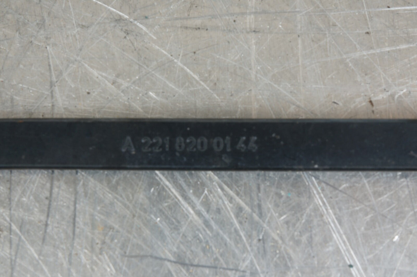 07-13 W221 MERCEDES BENZ S550 S600 S63 WIPER ARM LEFT  SIDE