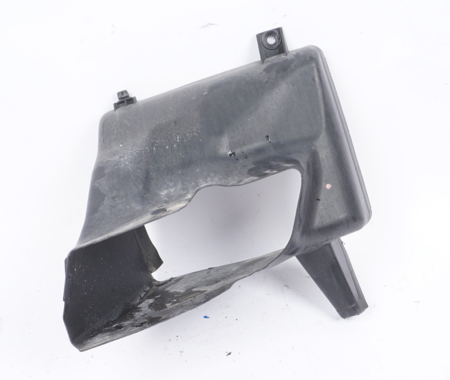 2012 - 2015 BMW 650i F06 LEFT DRIVER FRONT INTERCOOLER AIR INLET DUCT SHROUD OEM