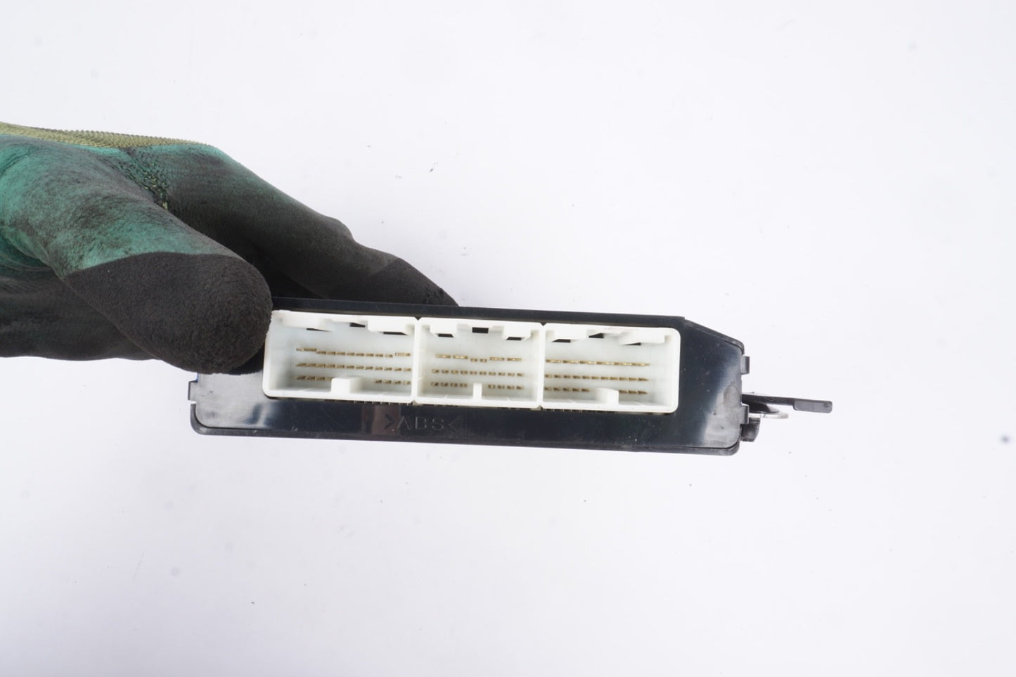 2002-2008 LEXUS SC430 Multiplex Network MPX Door Control 89222-24010 Right OEM