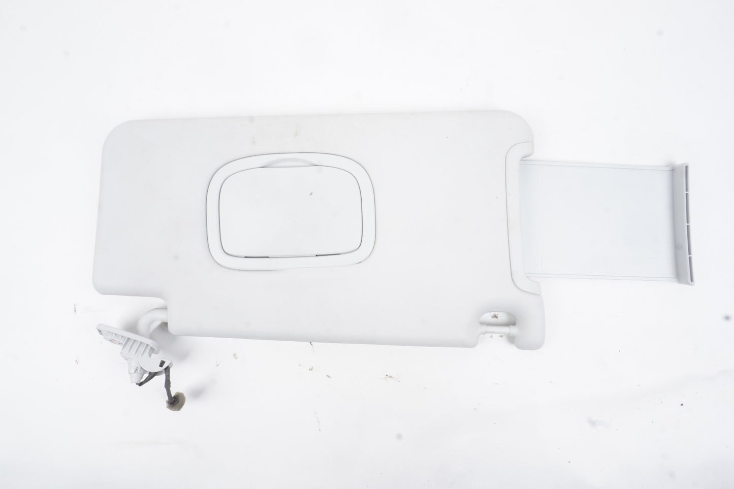 2015-2023 Jeep Renegade Sun Visor Right Passenger Side OEM