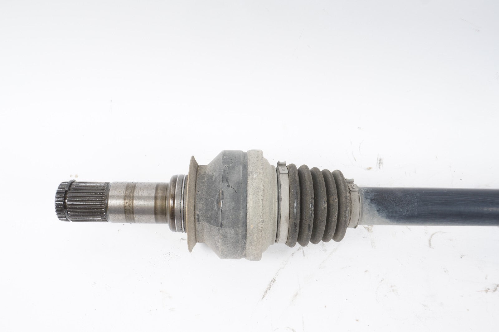17-19 ALFA ROMEO GIULIA 2.0 RWD REAR RIGHT PASSENGER SIDE AXLE SHAFT OEM