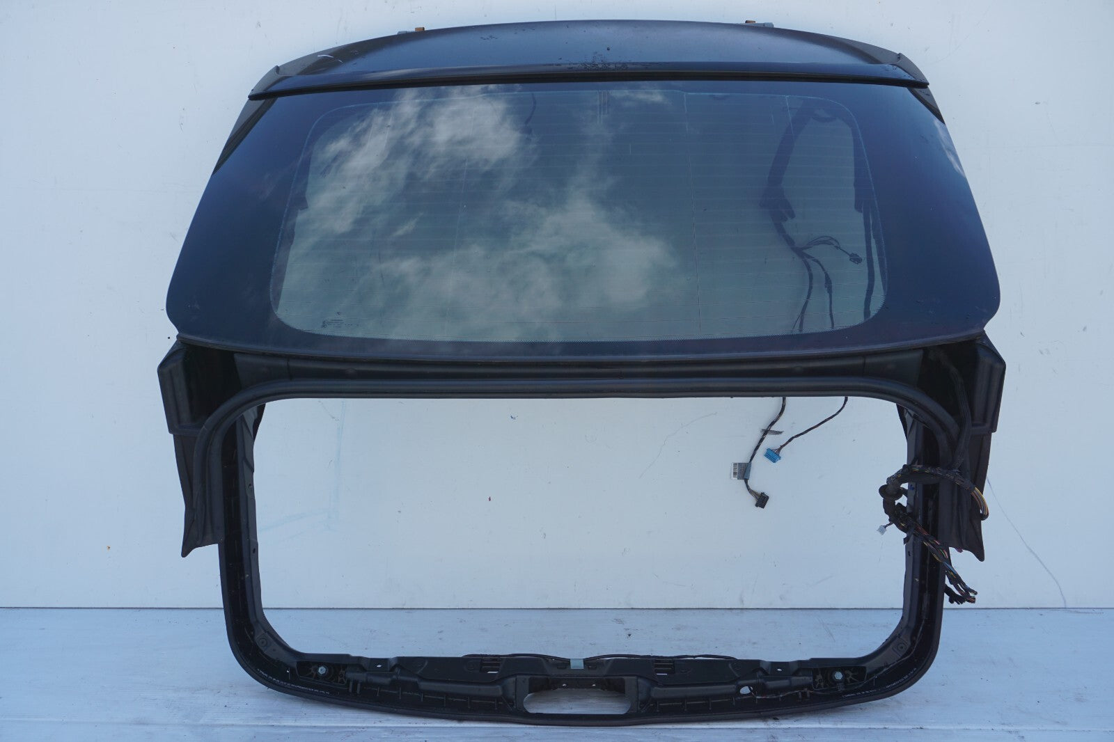 10-17 BMW 535 550 GT Rear Boot Door Trunk Lid Shell Tail Gate w/Glass F07 