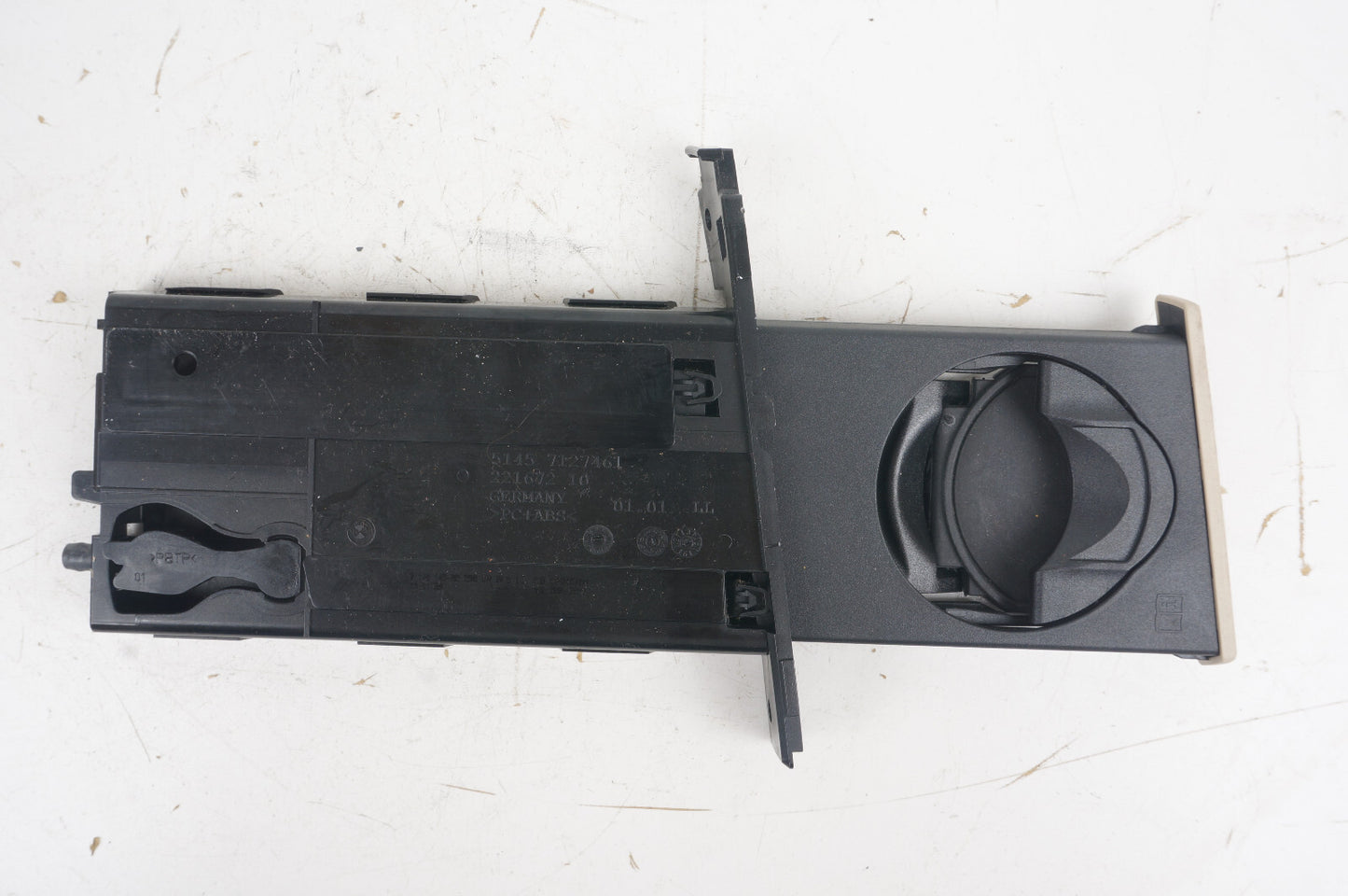 2007-2013 BMW E93 328I 335I CUP HOLDER RIGHT PASSENGER SIDE7127461 OEM