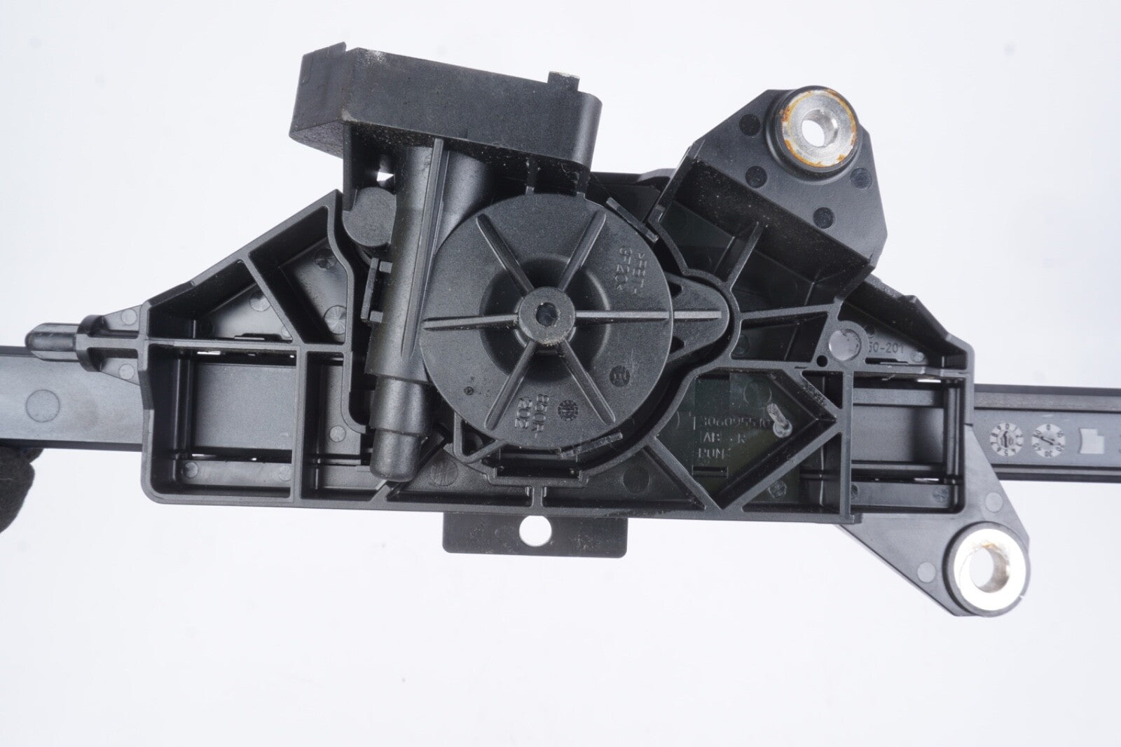 10-17 Mercedes W207 E350 E400 E550 Coupe Right Seat Belt Feeder Motor OEM