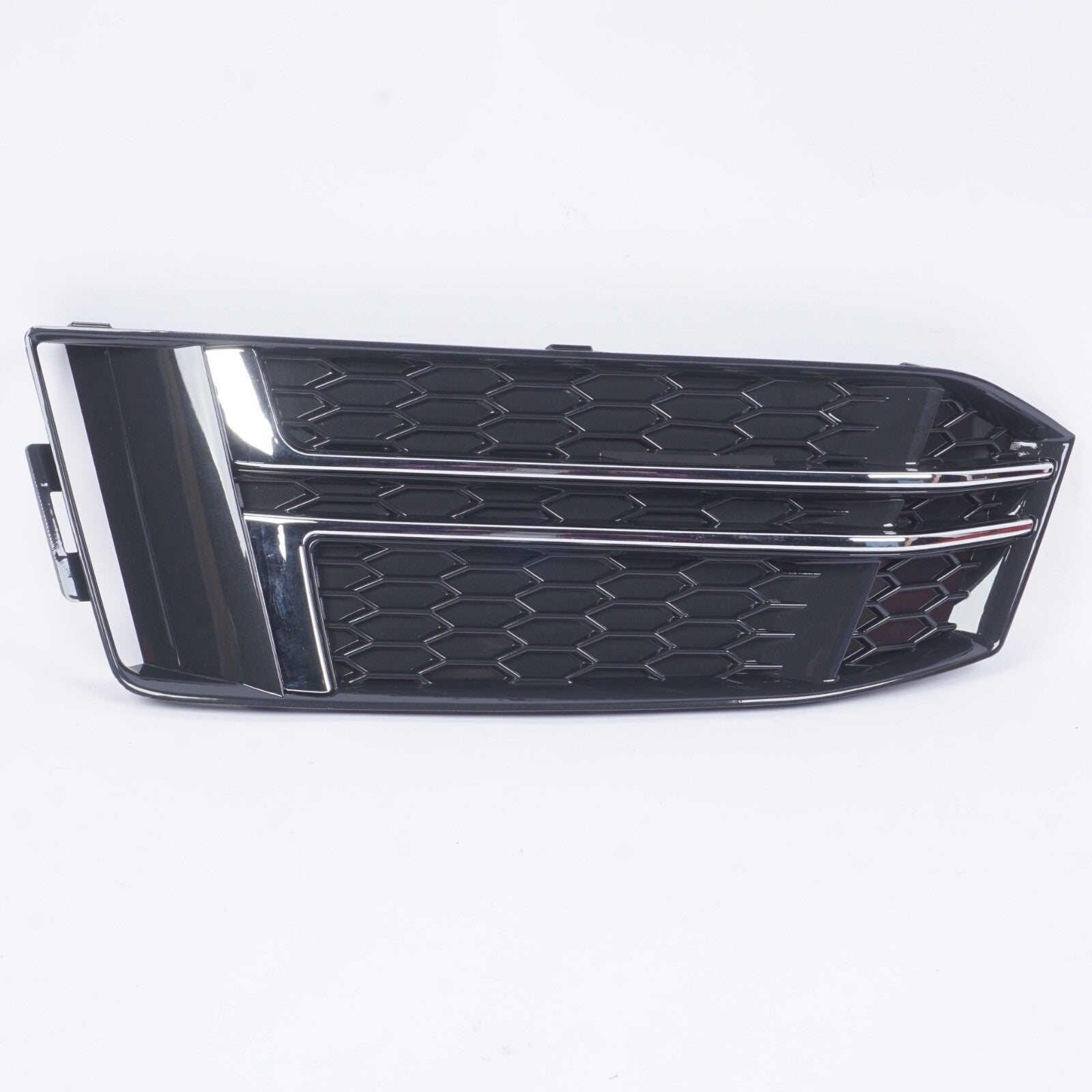 2019 Audi A4 B9 S Line Front Left Driver Side Lower Grille OEM 8W0807681F