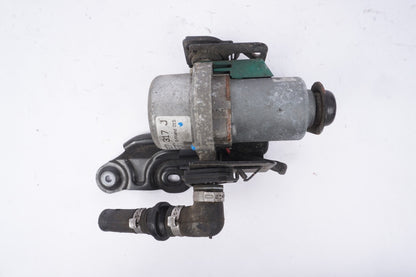 2011 - 2018 Audi A8 L Brake Booster Vacuum Pump 8E0927317J OEM