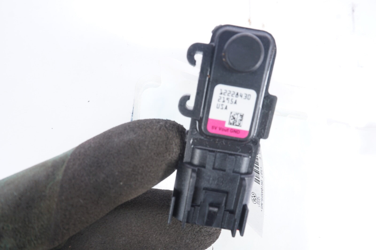 11-18 Porsche Cayenne 958 Front Right Occupancy Seat Sensor  OEM