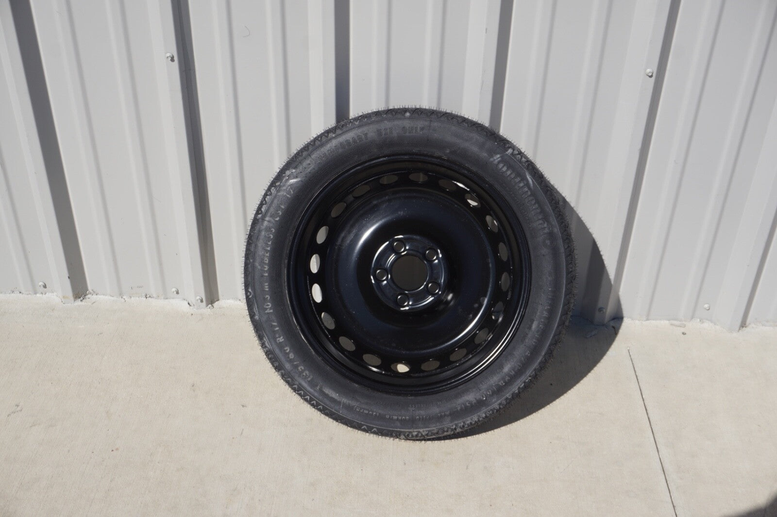 10-17 Mercedes W207 E350 C250 Coupe Donut Spare Tire Wheel Rim 135 80 17" OEM