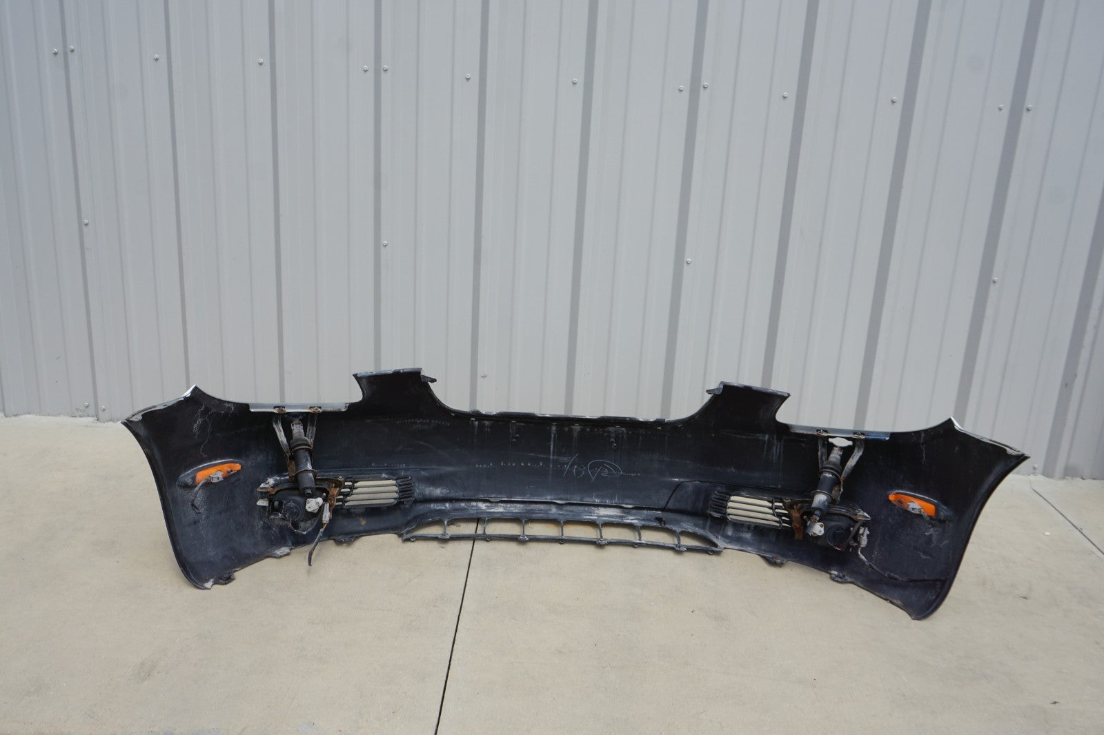 2003 - 2005 LEXUS SC430 FRONT BUMPER COVER OEM