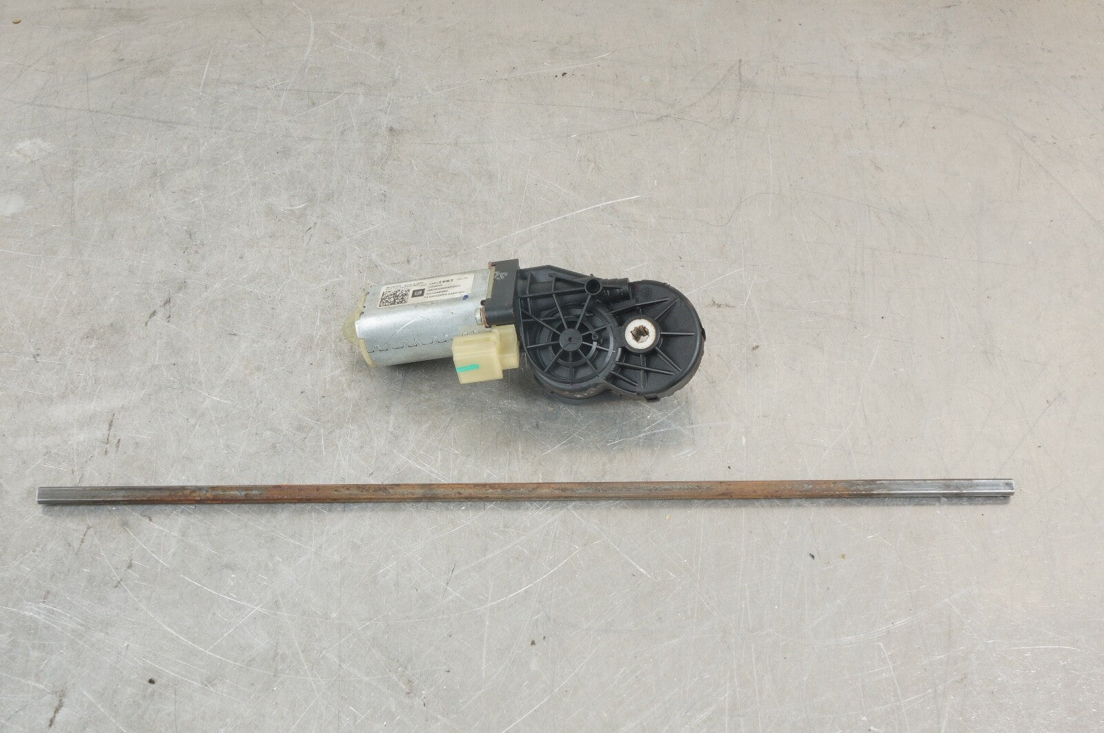 2020 - 2023 CADILLAC CT4 CT5 FRONT LEFT DRIVER SIDE SEAT ADJUST RECLINE MOTOR