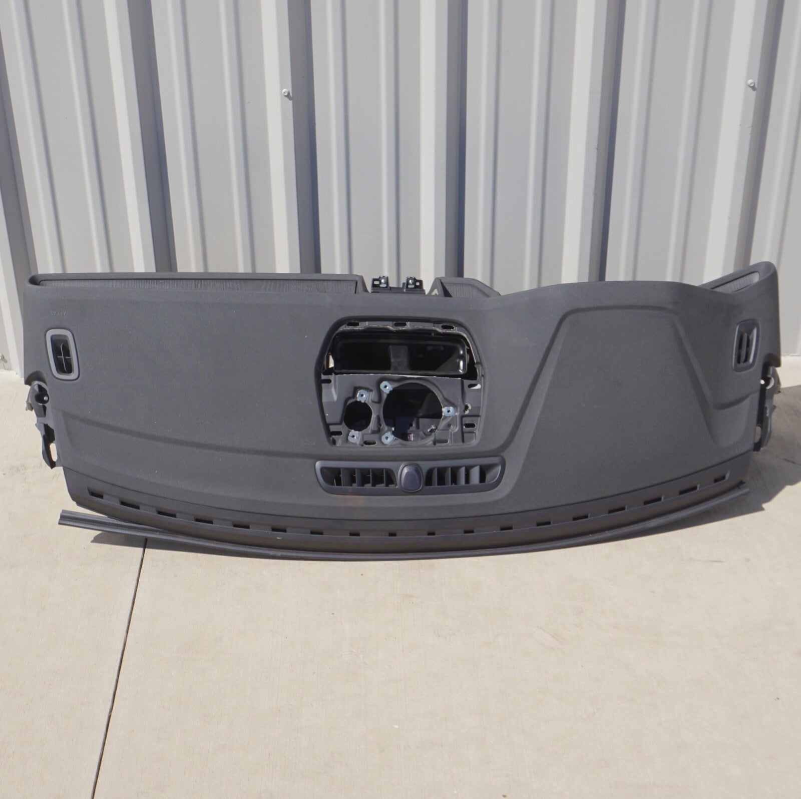 2021 - 2024 Polestar 2 Dashboard Dash Instrument Panel Assembly Charcoal
