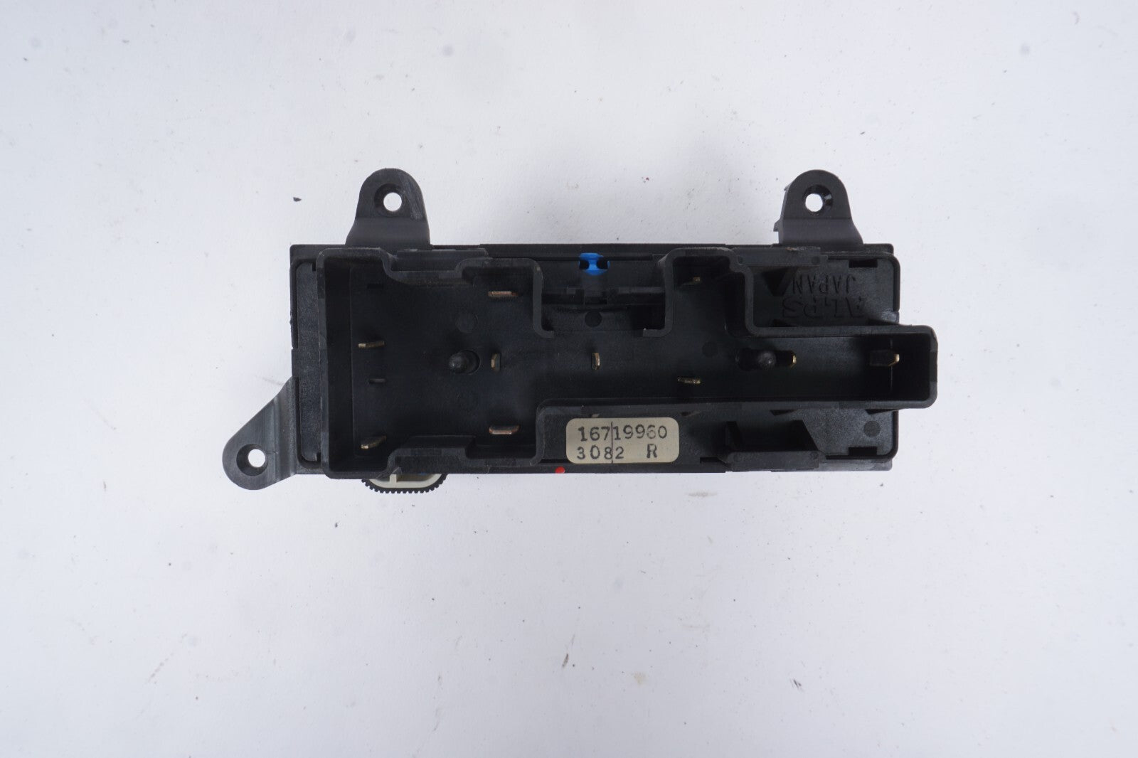 1990 - 1993 Cadillac Allante Front Right Passenger Seat Control Switch  OEM