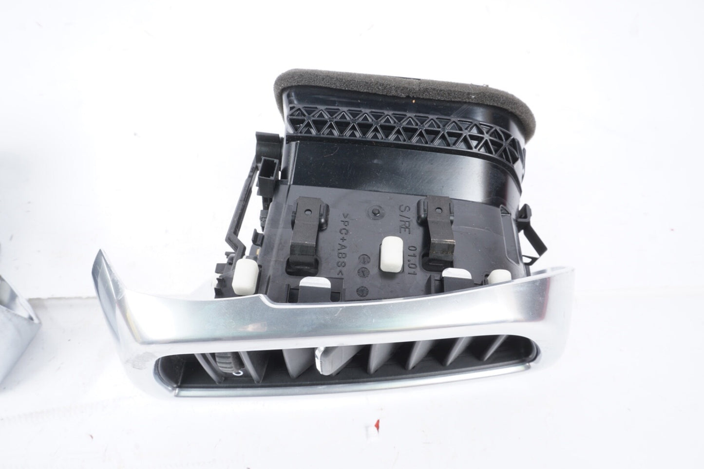 2011 - 2018 PORSCHE CAYENNE FRONT LEFT RIGHT DASH BOARD A/C AIR VENT OEM SIDES