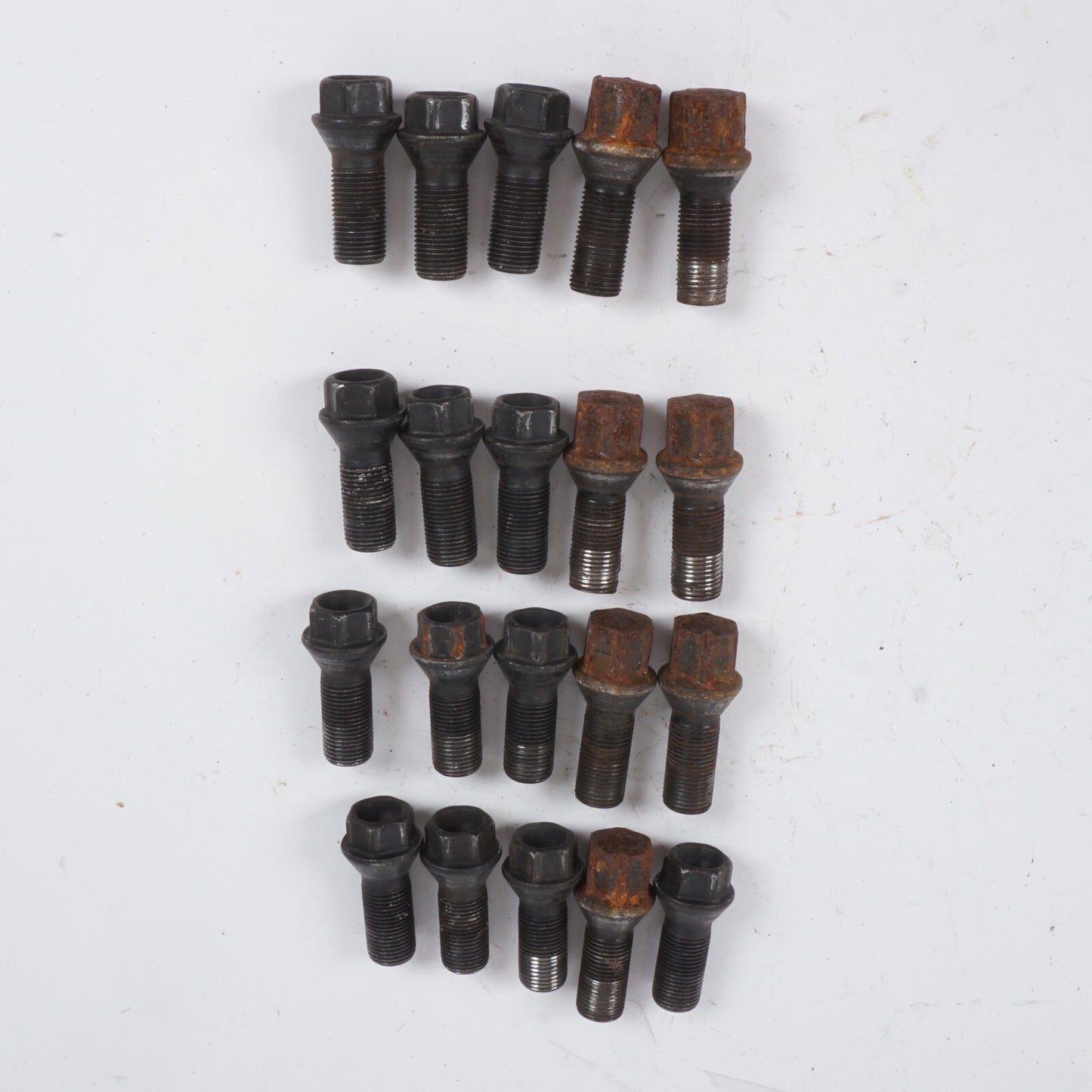 2012-2018 BMW 650i 640i WHEEL LUG NUT BOLTS SET OF 20 OEM