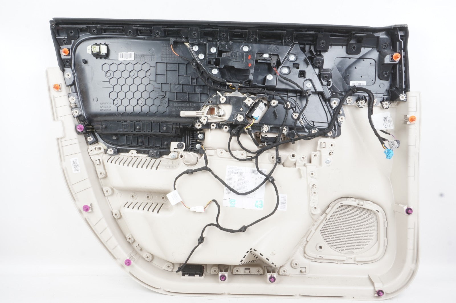 2022 - 2023 MERCEDES EQB300 FRONT RIGHT PASSENGER INNER DOOR TRIM PANEL BEIGE