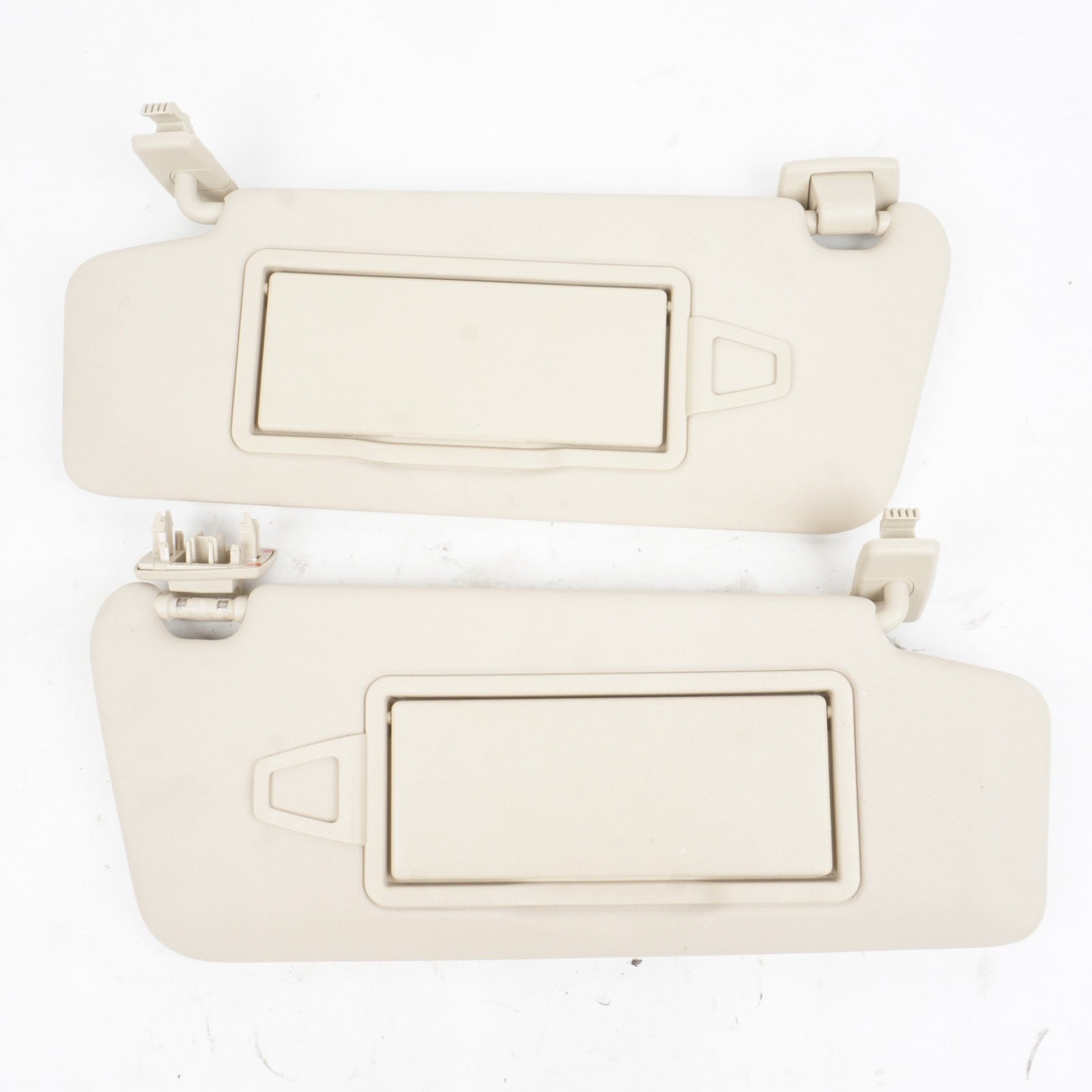 2008 - 2014 Mercedes W204 C250 C300 C350 Front Right And Left Sun Visor Pair OEM
