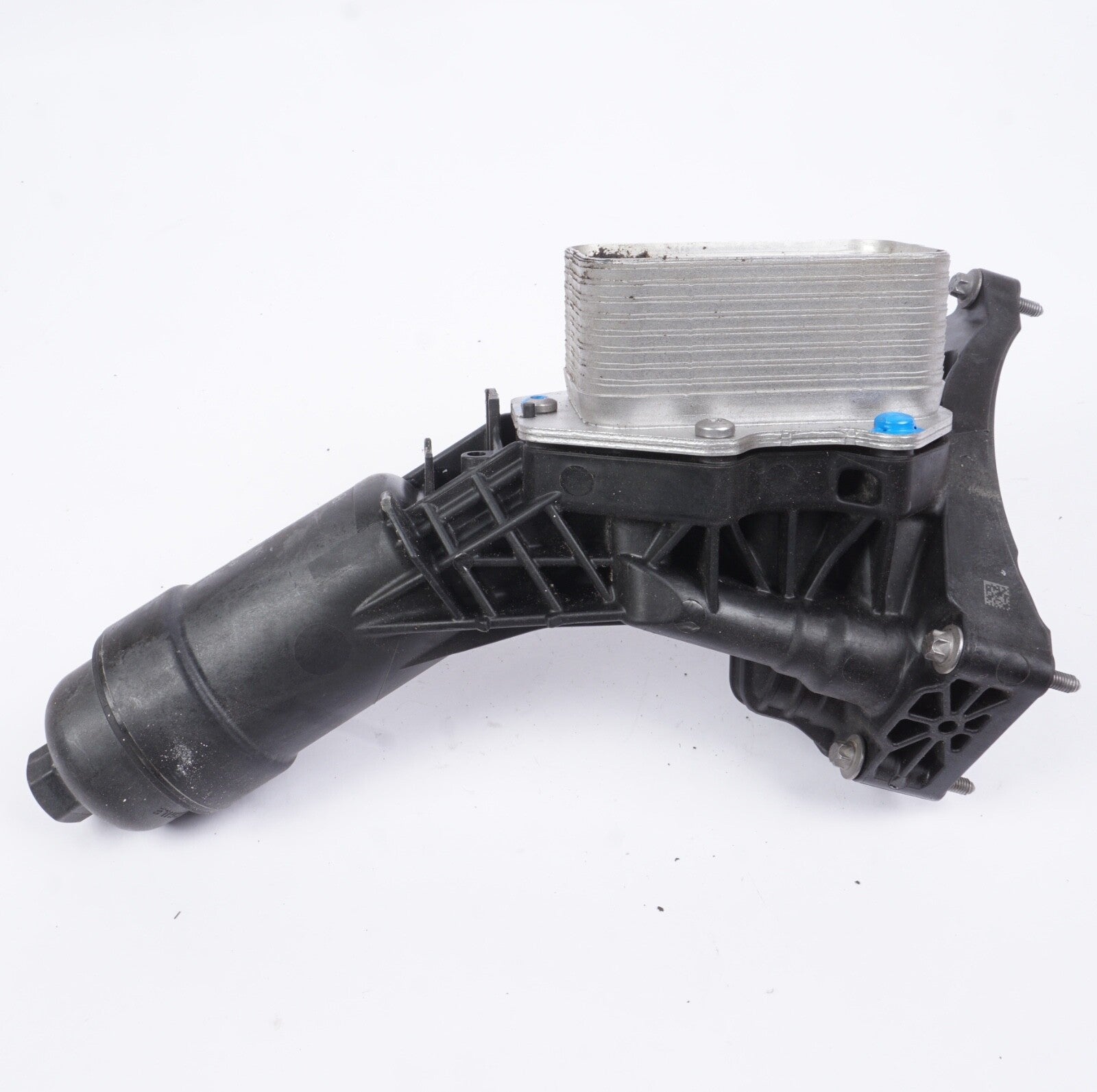 2019 - 2024 BMW X3 330i 430i G01 G20 G30 Oil Filter Housing With Cooler