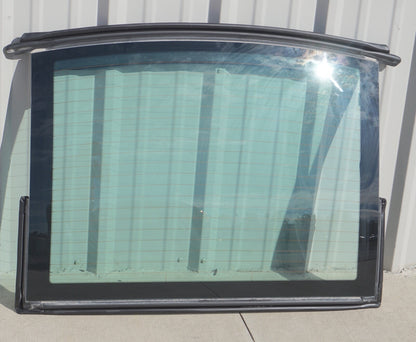 03-12 Mercedes R230 SL500 SL55 AMG Rear Back Windshield Glass Assembly OEM