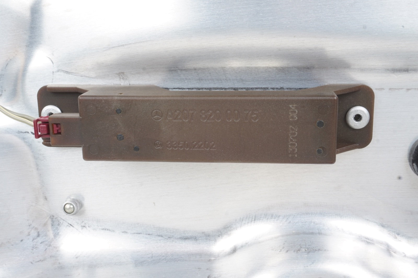 2008 - 2014 Mercedes W204 C250 C300 C350 Rear Right Side Door Window Regulator