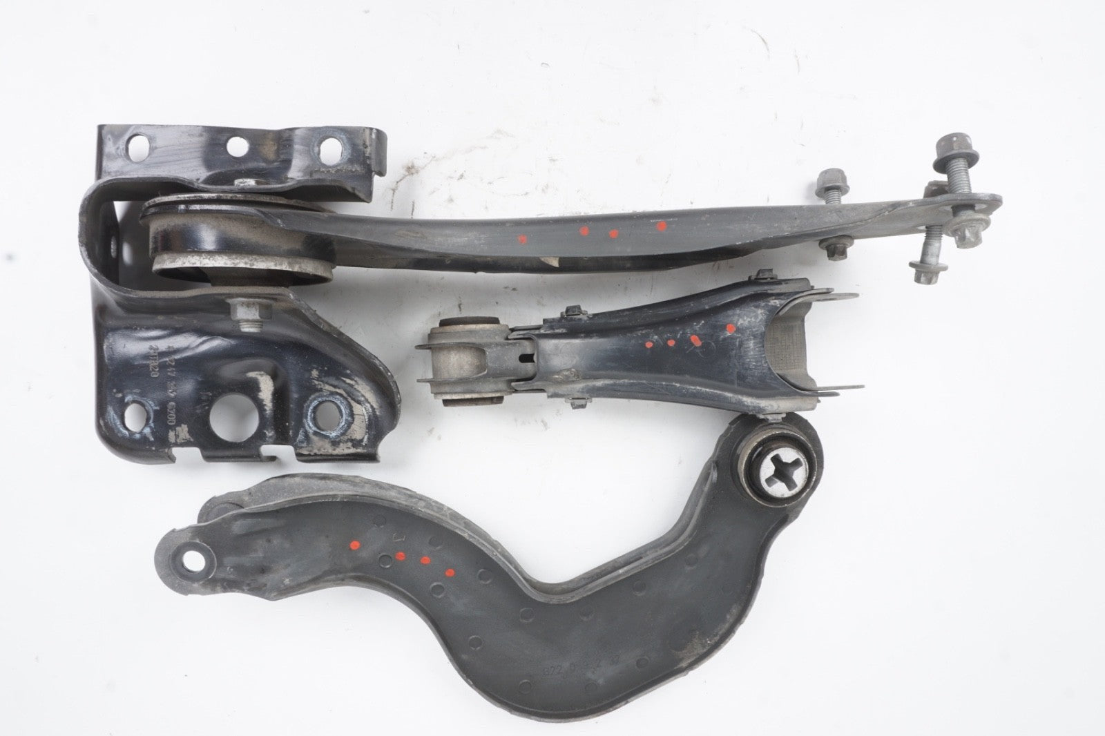 2022 - 24 MERCEDES GLB300 RH REAR RIGHT CONTROL ARM SUSPENSION SET OF 3