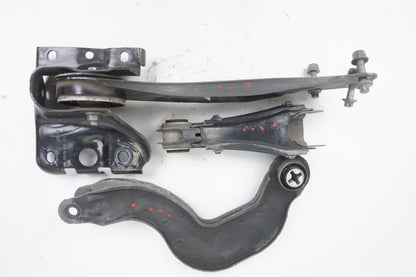 2022 - 24 MERCEDES GLB300 RH REAR RIGHT CONTROL ARM SUSPENSION SET OF 3