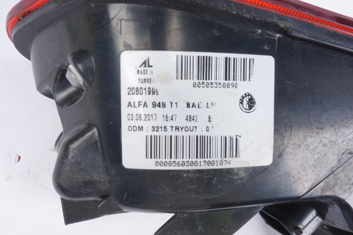 2018 - 2023 ALFA ROMEO STELVIO LH DRIVER LED TAIL LIGHT OEM 20801999
