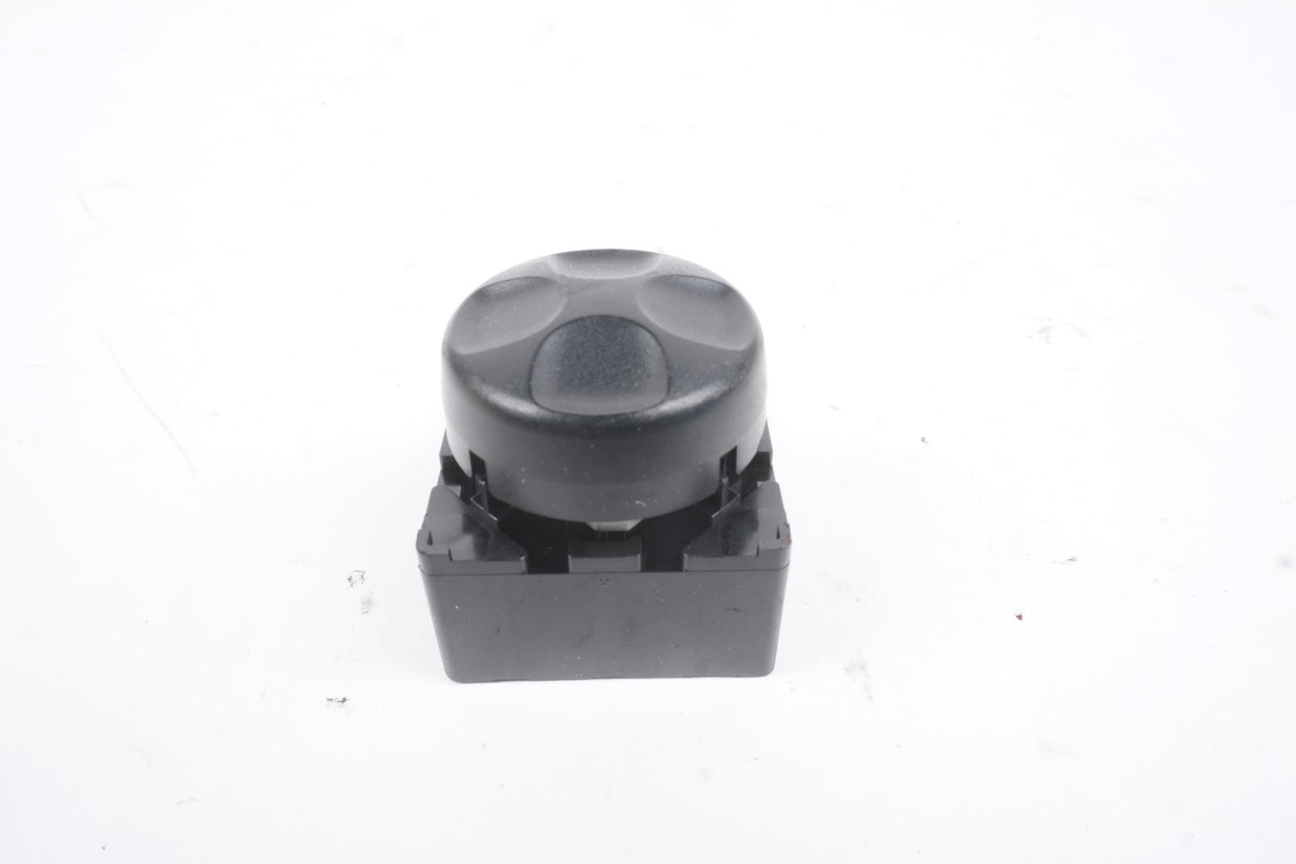 2014-2024 Maserati Ghibli Front Right Passenger Lumbar Seat Control Switch  OEM