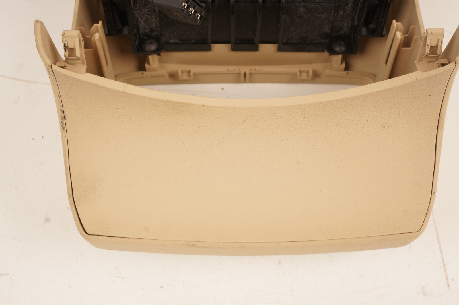 12-15 AUDI A7 S7 REAR CENTER CONSOLE TRIM COVER 4G0919565 OEM