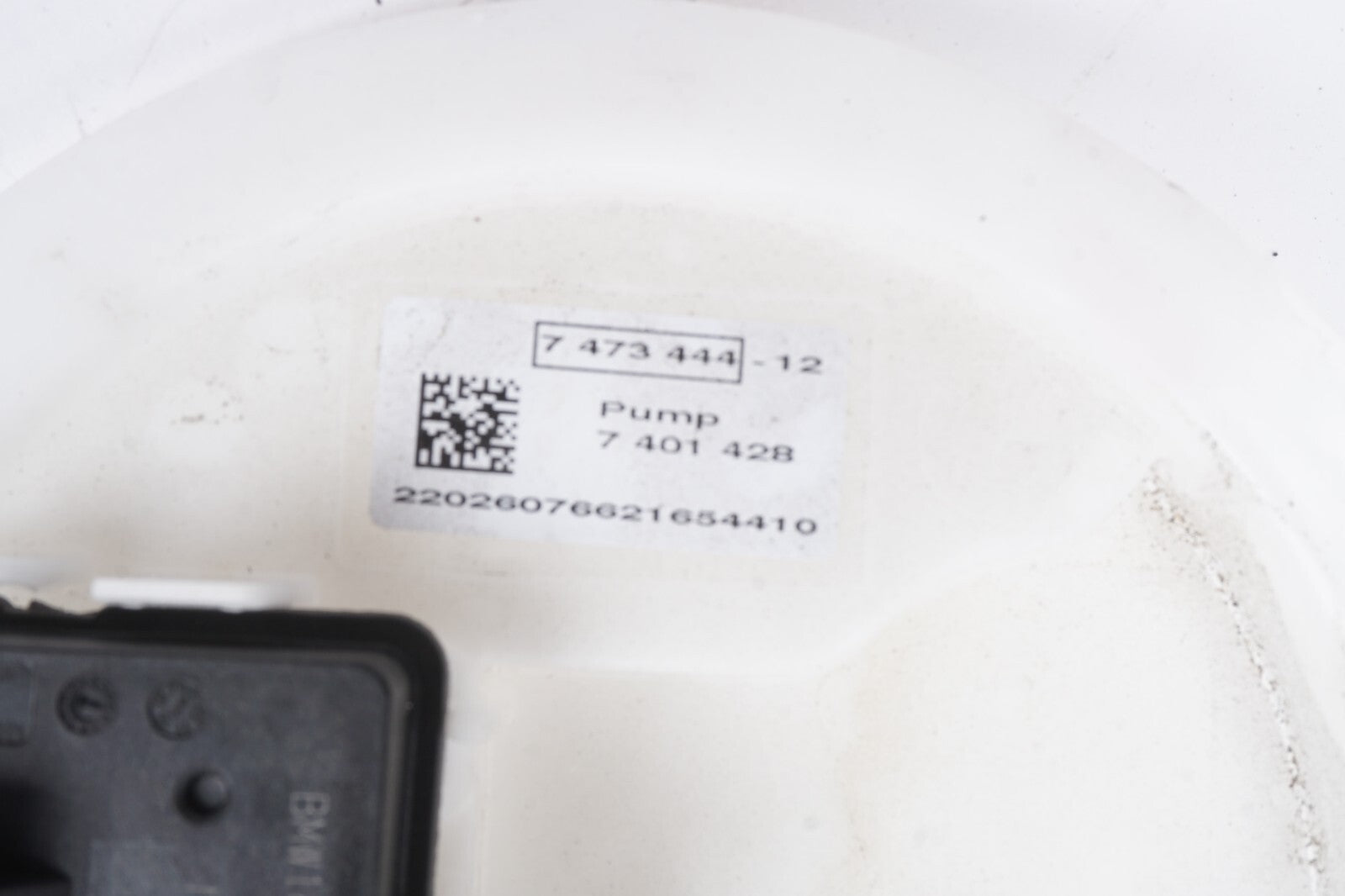 2021 - 2024 BMW 430I 330I Fuel Pump 7473444 OEM