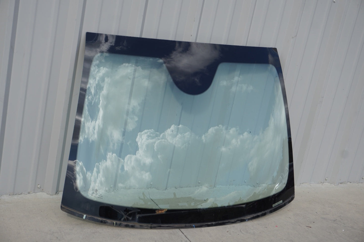 2016 - 2017 FIAT 500X Windshield Front Glass