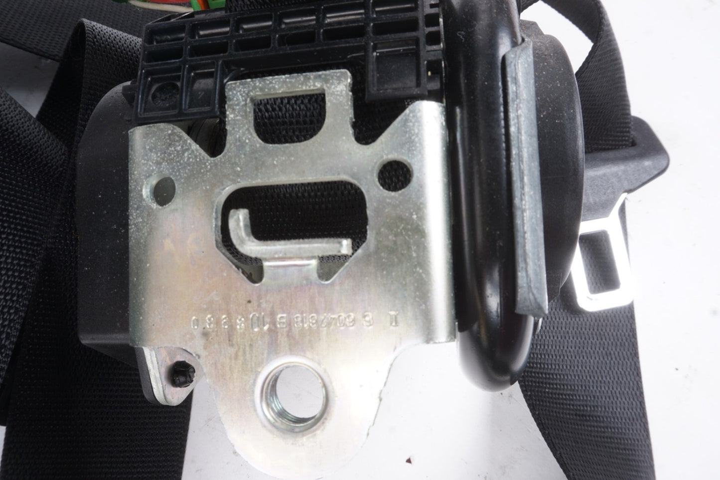 2010 - 2013 Mercedes W207 E350 E550 Coupe Rear Left Side Seatbelt Seat Belt