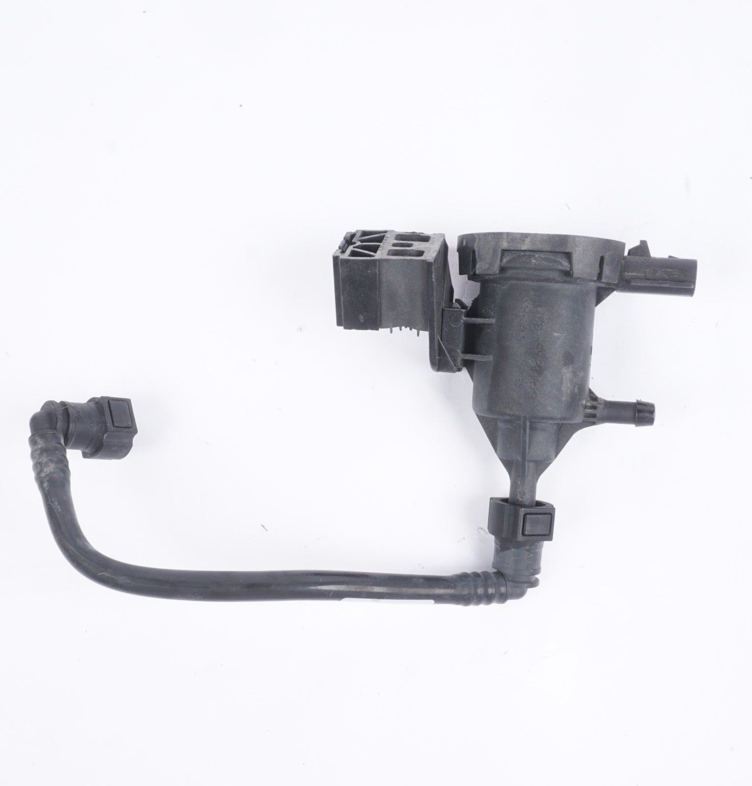 2012-2017 MERCEDES W222 S550 FUEL VAPOR CANISTER PURGE VALVE SOLENOID OEM
