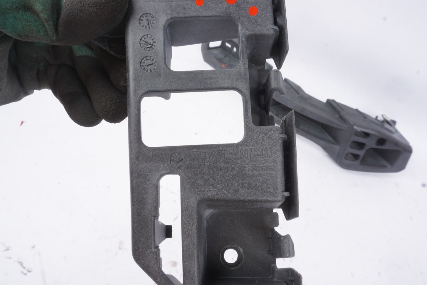 11-14 Porsche Cayenne 958 Rear Left Driver Side Bumper Mount Bracket Oem