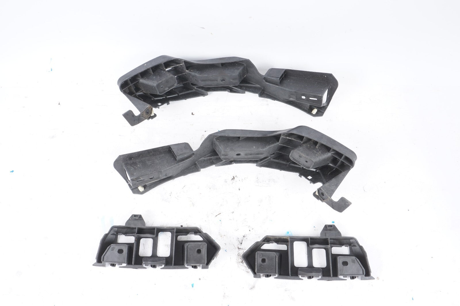 11-18 Porsche Cayenne 958 Rear Bumper Bracket SET of 4 OEM