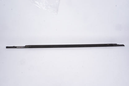 2018 - 2025 HONDA ODYSSEY FRONT LEFT DOOR WINDOW BELT WEATHERSTRIP MOLDING OEM